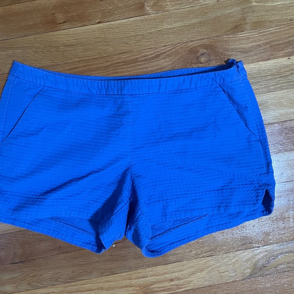 Lilly Pulitzer side zip shorts